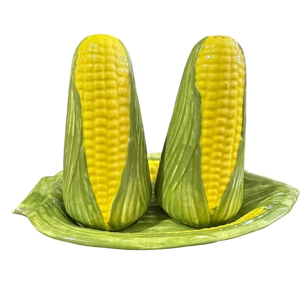 Vintage Yellow‎ Corn on the Cob Salt & Pepper Shaker Set with Plate 1978